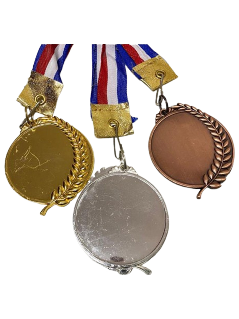 Trophy  LEAF  Medal 2.5"