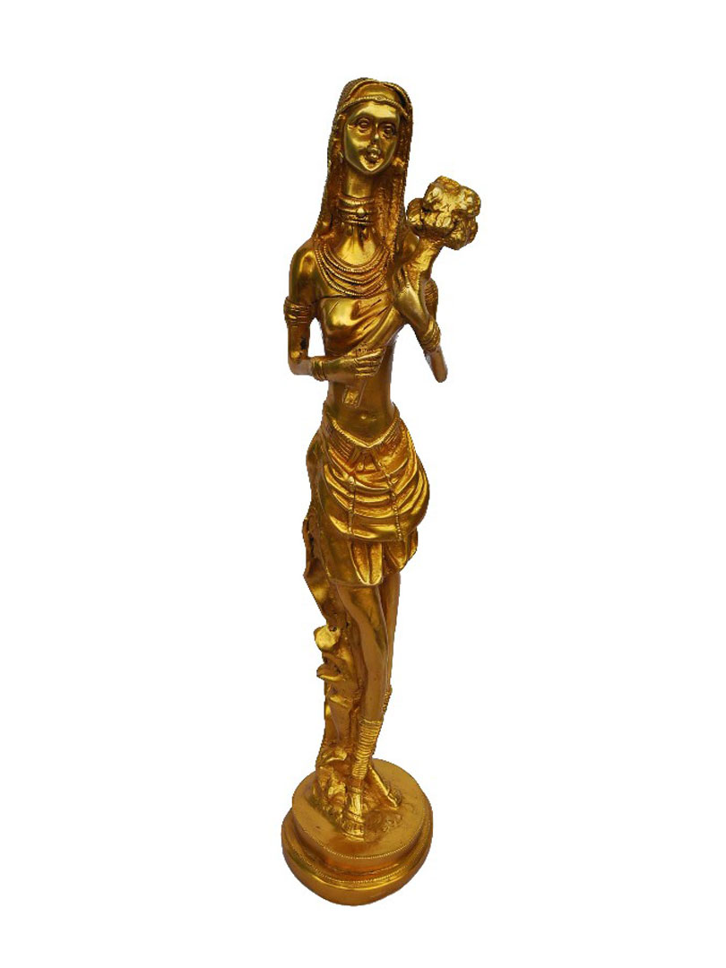 Stunning & decorative female Statue metal made